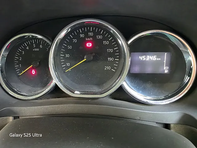 Used Renault Lodgy 85 PS RXZ Stepway 8 STR in Durgapur