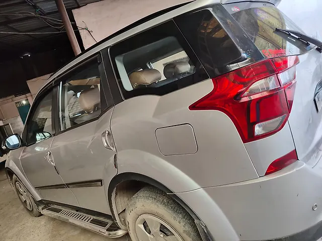Used Mahindra XUV500 W7 AT [2018-2020] in Ghaziabad