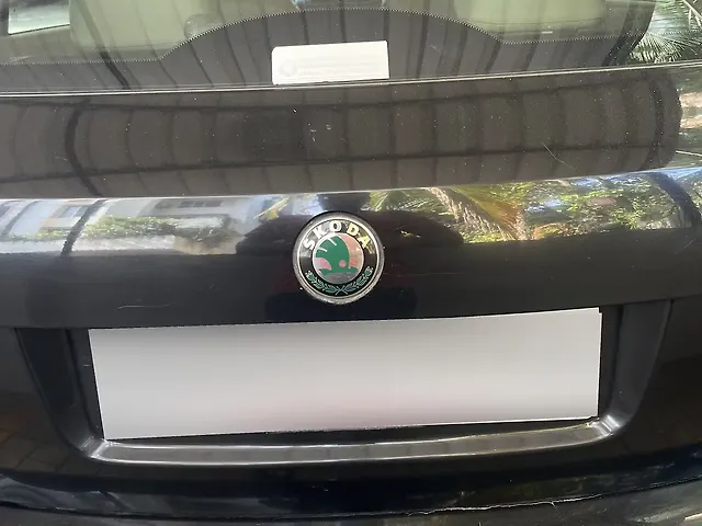 Used 2011 Skoda Fabia in Pune