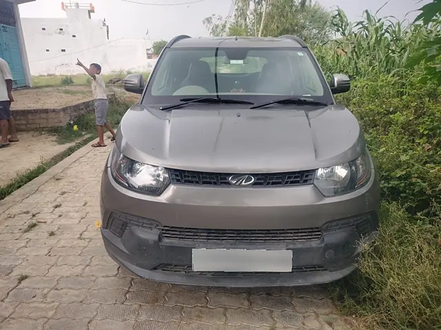 Used 2017 Mahindra KUV100 in Ballia