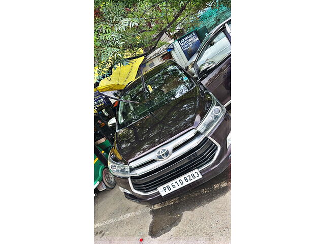 Used 2016 Toyota Innova Crysta in Fazilka