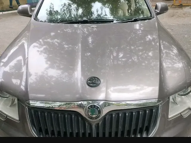 Used 2011 Skoda Superb in Delhi