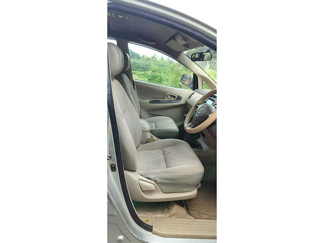 Used Toyota Innova [2005-2009] 2.5 G4 8 STR in Coimbatore