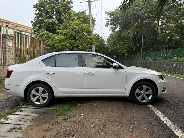 Used Skoda Octavia [2017-2021] 1.8 TSI Style AT in Delhi