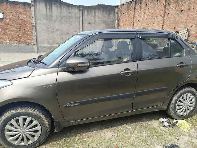 Used 2015 Maruti Suzuki Swift DZire in Lucknow