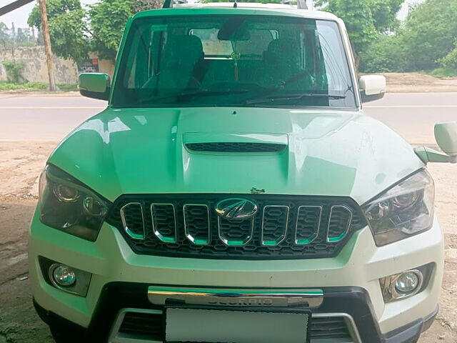 Used 2018 Mahindra Scorpio in Kanpur