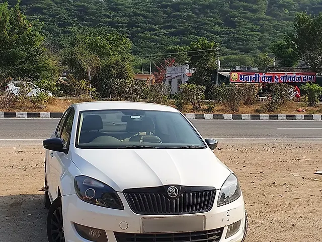 Used 2015 Skoda Rapid in Ahmedabad Used 2015 Skoda Rapid in Ahmedabad