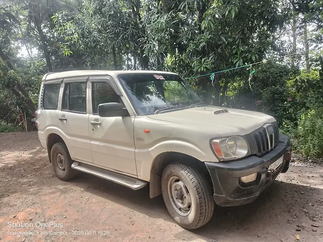 Used 2009 Mahindra Scorpio in Valsad