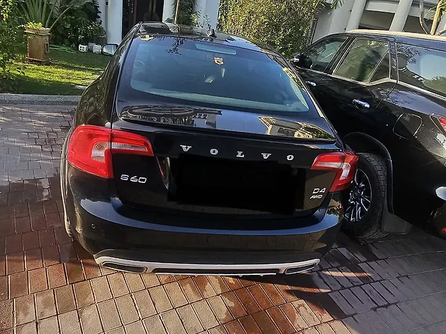 Used Volvo S60 [2015-2020] D4 R in Kalol