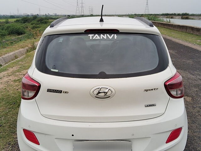 Used Hyundai Grand i10 [2013-2017] Sportz 1.1 CRDi [2013-2016] in Surendranagar