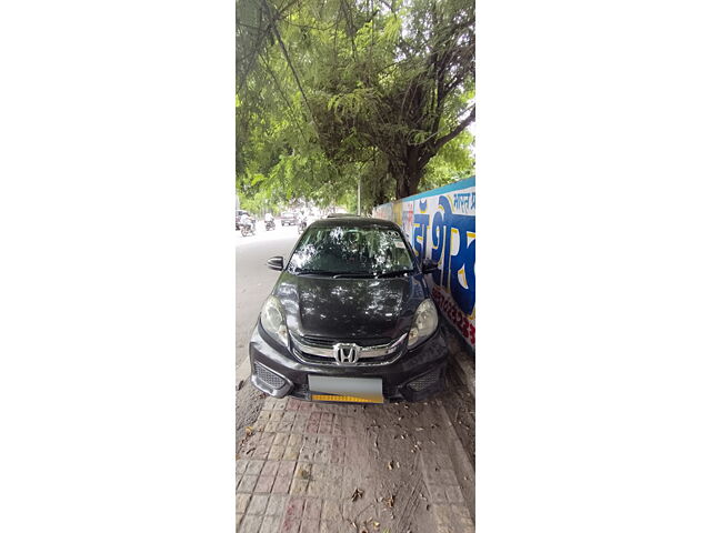 Used 2016 Honda Amaze in Bareilly