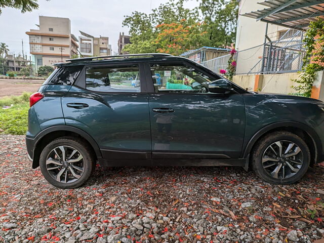 Used Mahindra XUV300 [2019-2024] W8 (O) 1.5 Diesel AMT Dual Tone [2021] in Jalgaon