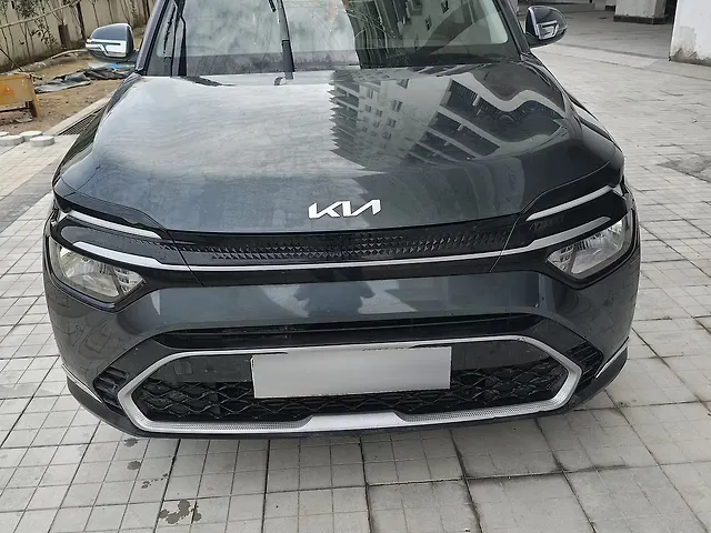 Used 2023 Kia Carens in Jaipur