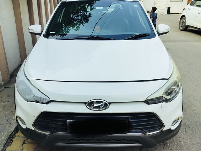 Used 2016 Hyundai i20 Active in Raipur