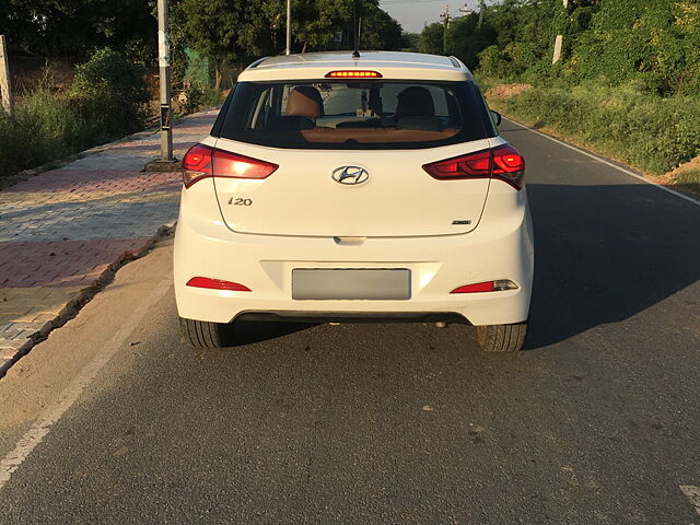 Used Hyundai Elite i20 [2017-2018] Magna Executive 1.4 CRDI in Delhi