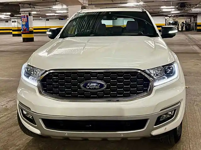 Used 2020 Ford Endeavour in Bhilai