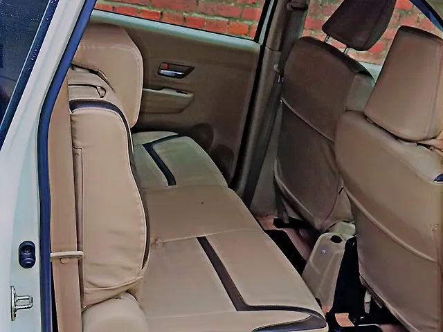 Used Maruti Suzuki Ertiga VXi (O) CNG in Ghaziabad
