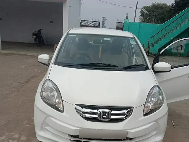 Used 2013 Honda Amaze in Lakhimpur Kheri