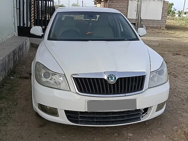 Used 2012 Skoda Laura in Bhuj