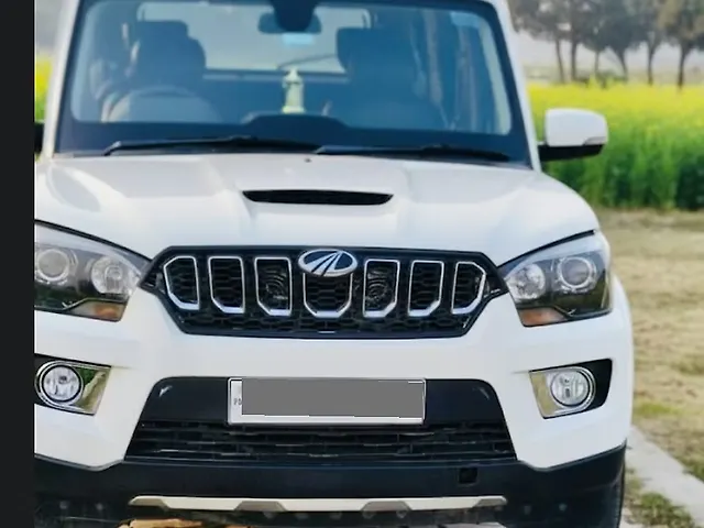 Used 2017 Mahindra Scorpio in Mau