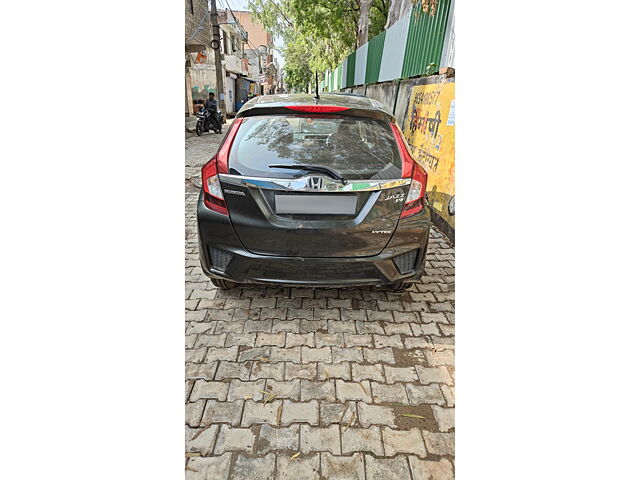 Used Honda Jazz [2015-2018] V Petrol in Delhi