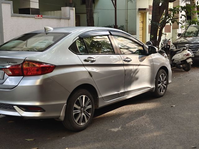 Used Honda City 4th Generation V Petrol [2017-2019] in Bangalore