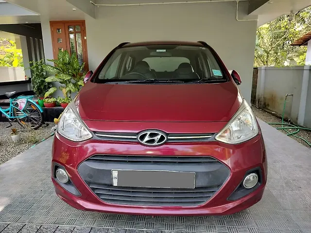 Used 2016 Hyundai Grand i10 in Alappuzha