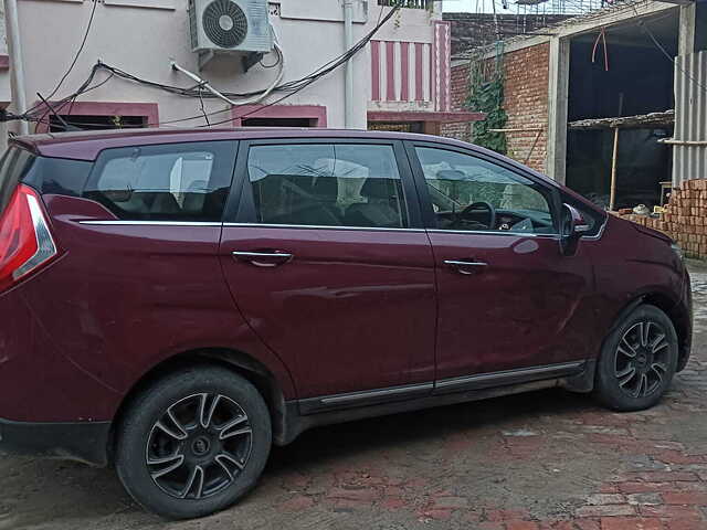 Used Mahindra Marazzo [2018-2020] M8 7 STR in Kolkata