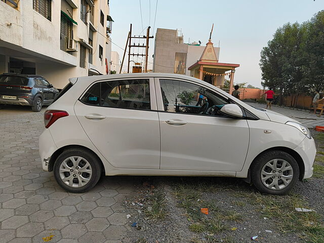 Used Hyundai Grand i10 [2013-2017] Magna 1.1 CRDi [2013-2016] in Indore