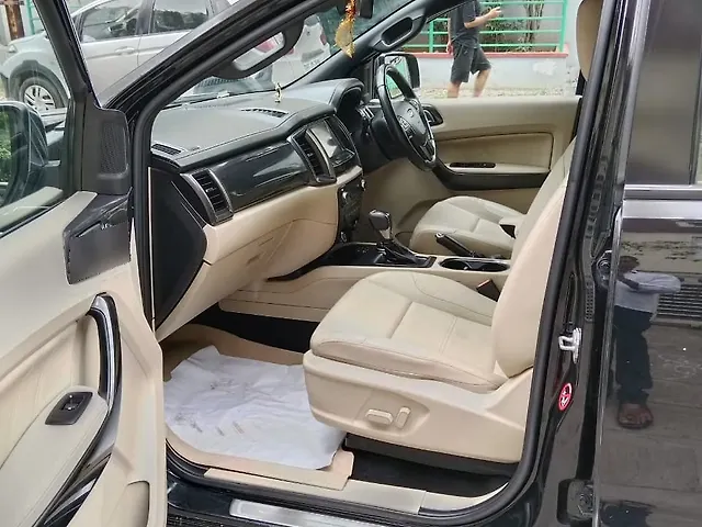Used Ford Endeavour [2016-2019] Titanium 3.2 4x4 AT in Hyderabad