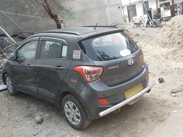 Used 2016 Hyundai Grand i10 in Jaipur