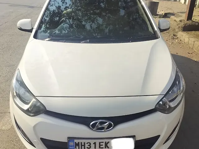 Used 2013 Hyundai i20 in Nagpur
