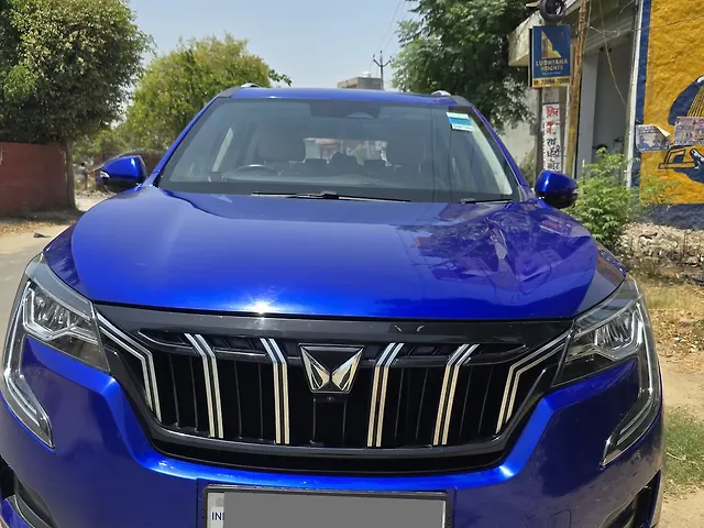 Used Mahindra Old Generation XUV700 AX 7 Petrol MT 7 STR [2023-2024] in Ludhiana