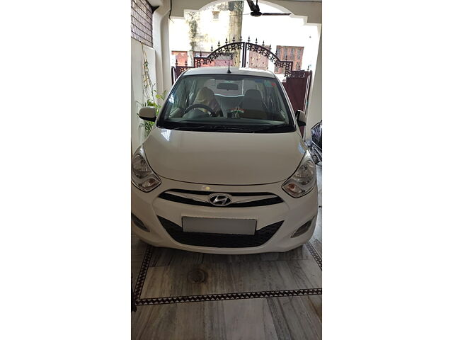 Used 2015 Hyundai i10 in Allahabad