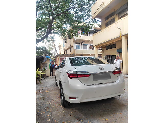 Used Toyota Corolla Altis [2014-2017] VL AT Petrol in Mumbai