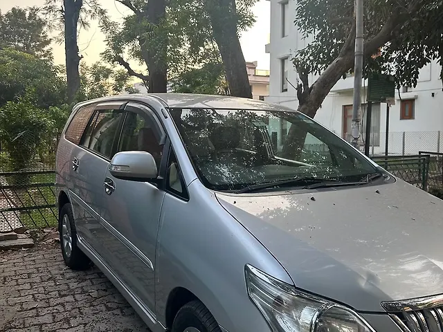 Used 2013 Toyota Innova in Chandigarh