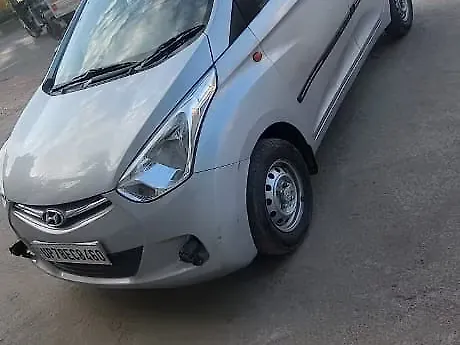 Used Hyundai Eon Magna + in Kanpur