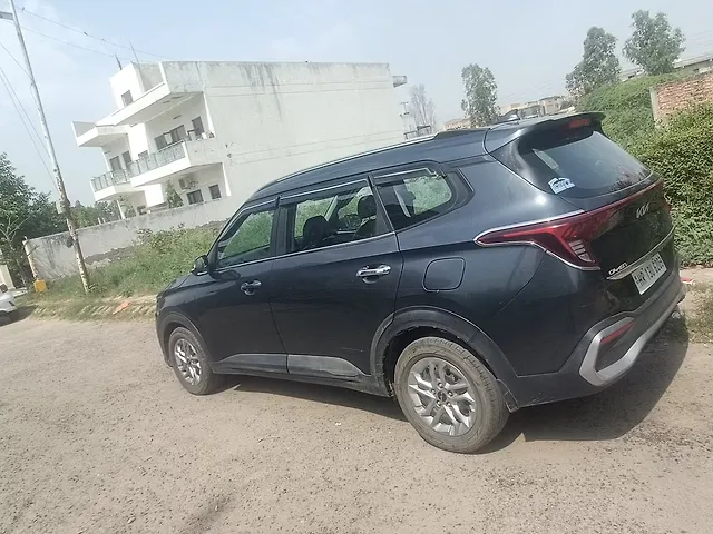 Used 2024 Kia Carens in Bahadurgarh