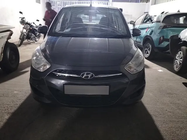 Used 2011 Hyundai i10 in Patna