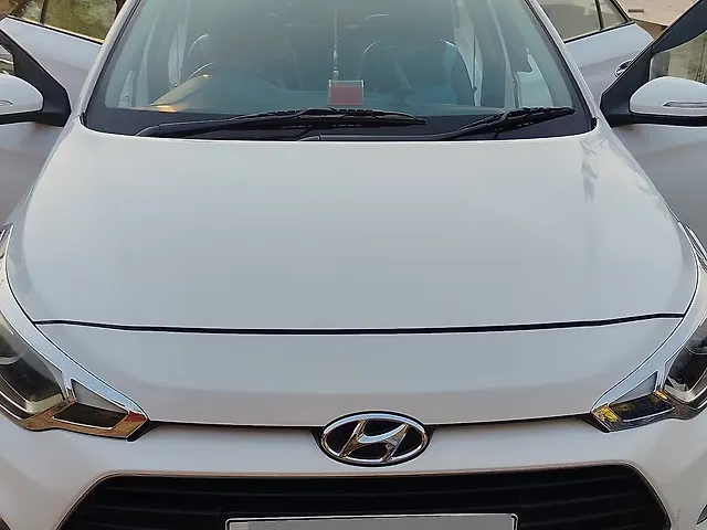 Used 2015 Hyundai i20 Active in Raigarh