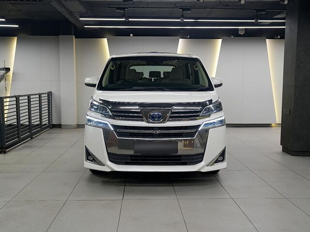 Used 2022 Toyota Vellfire in Noida