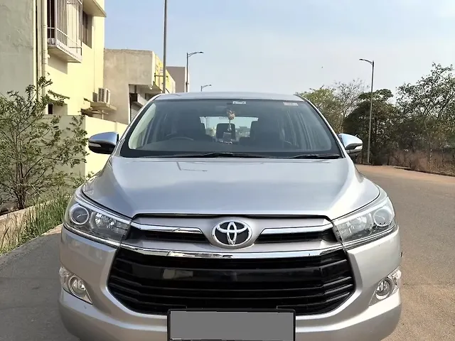 Used 2016 Toyota Innova Crysta in Raipur Used 2016 Toyota Innova Crysta in Raipur