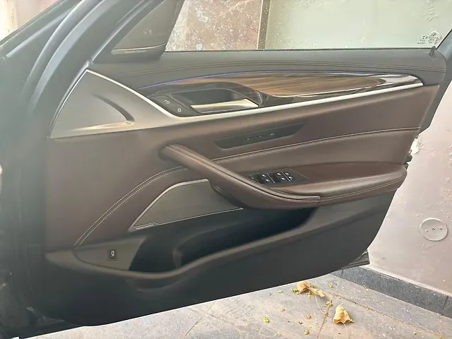 Used BMW 5 Series [Import Pre-2007] 530d Touring in Chandigarh