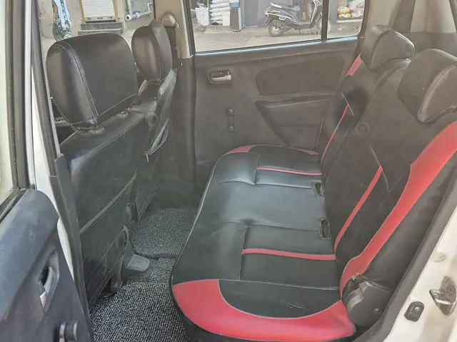 Used 2010 Maruti Suzuki Wagon R in Surat