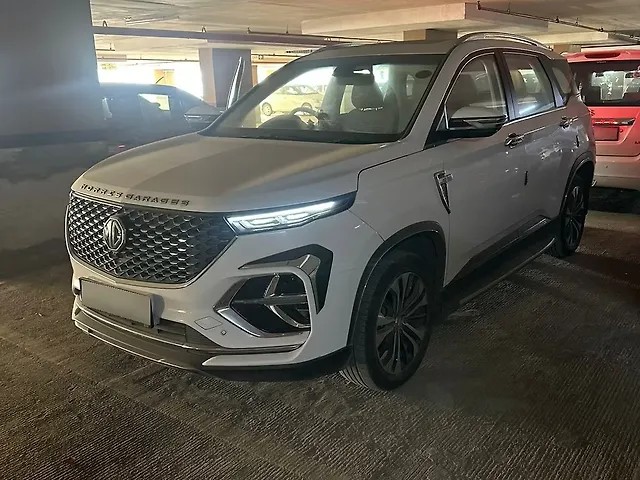 Used 2022 MG Hector Plus in Thane