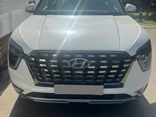 Used 2022 Hyundai Alcazar in Noida