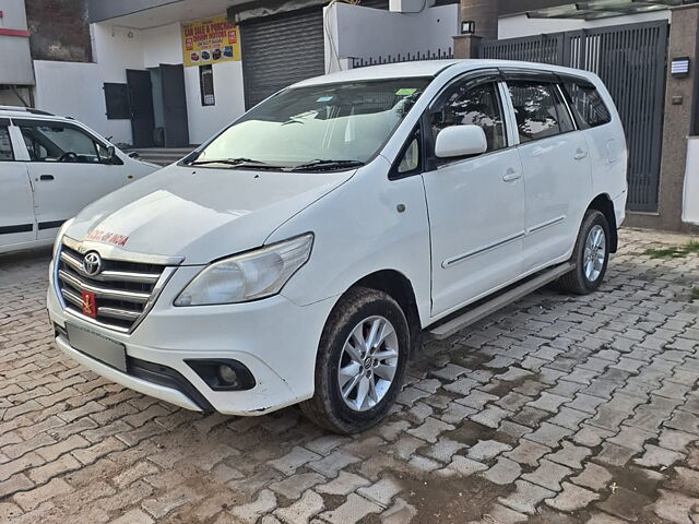 Used 2016 Toyota Innova in Delhi