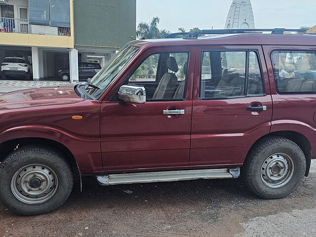 Used 2011 Mahindra Scorpio in Bhopal