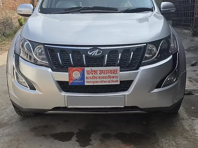 Used 2017 Mahindra XUV500 in Dungarpur