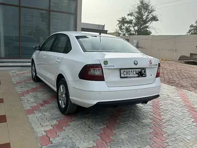 Used Skoda Rapid TSI Ambition AT in Chandigarh